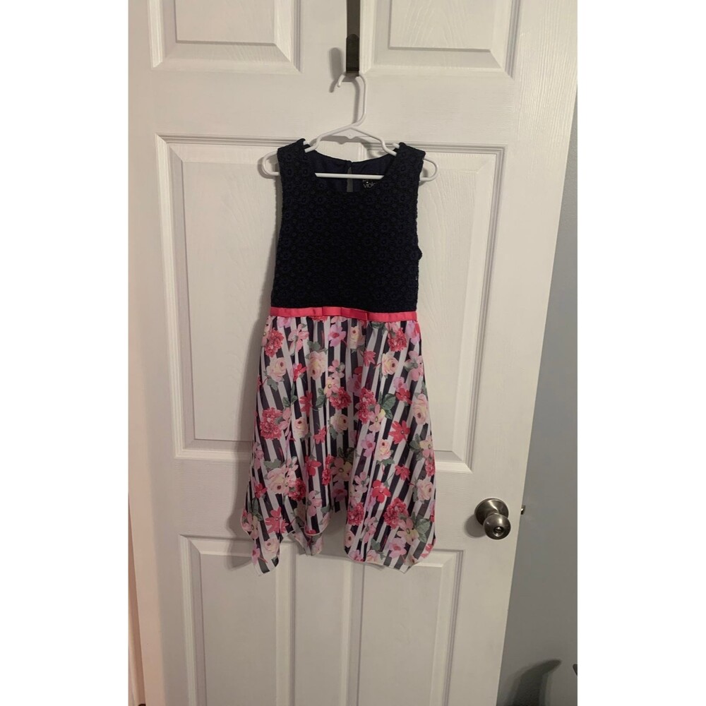 Pink & Violet Dress. Size M 7/8.